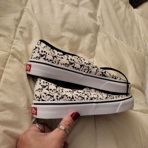 Van's sneakers nwt
